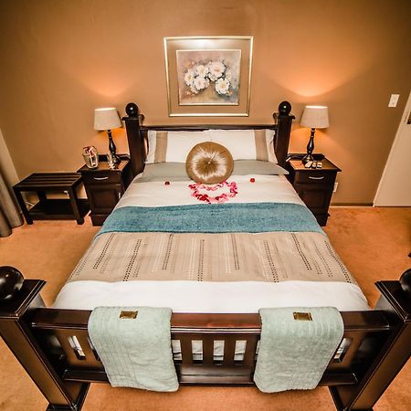 Butlers Crown Hotel Клерксдорп Екстериор снимка